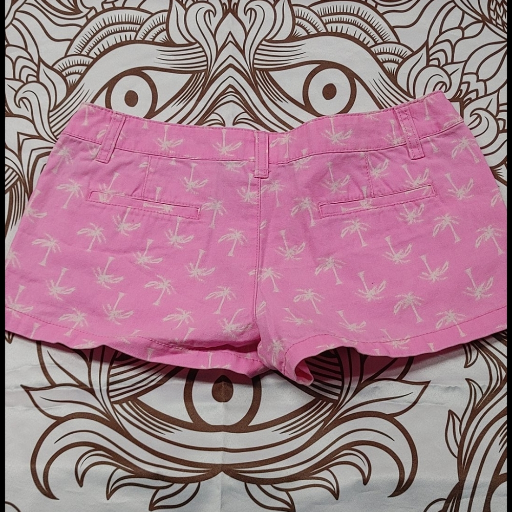 Shorts - Picture 2 of 2